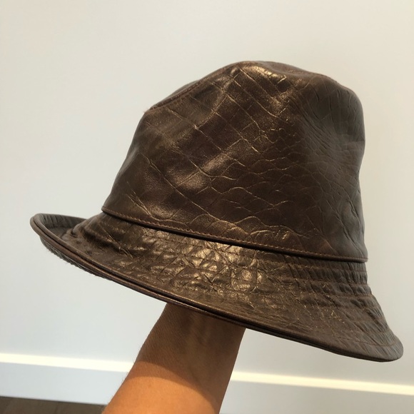 Brown leather croco hat - Picture 3 of 3